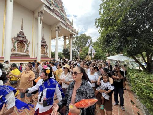 งานบุญกฐิน สามัคคี วัดรัตนเนตตาราม (วัดล้านหอย) 5