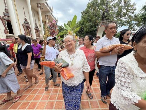 งานบุญกฐิน สามัคคี วัดรัตนเนตตาราม (วัดล้านหอย) 3